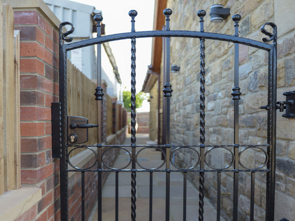 Childproof Gate Lock - Black Iron Single Gate